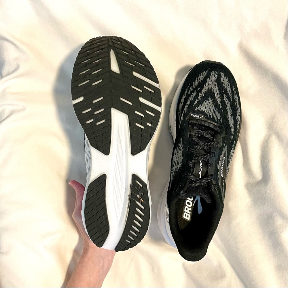 *NWOB* Brooks Launch 11 Shoes - Running/ Black~White -(1104501D087) - Mens Sz 8 - Picture 6 of 8